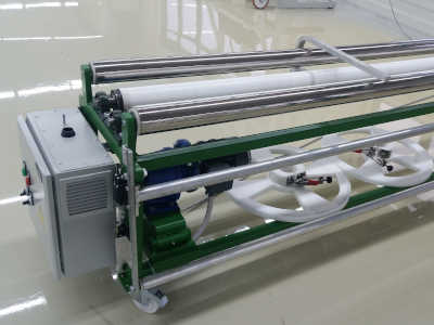 Textile uncoiler machine that is part of a tehnological line
